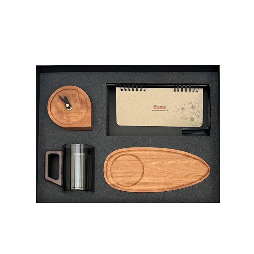 ست هدیه چوبی 1405 آداک کد 009 - حکاکی اسم و لوگو