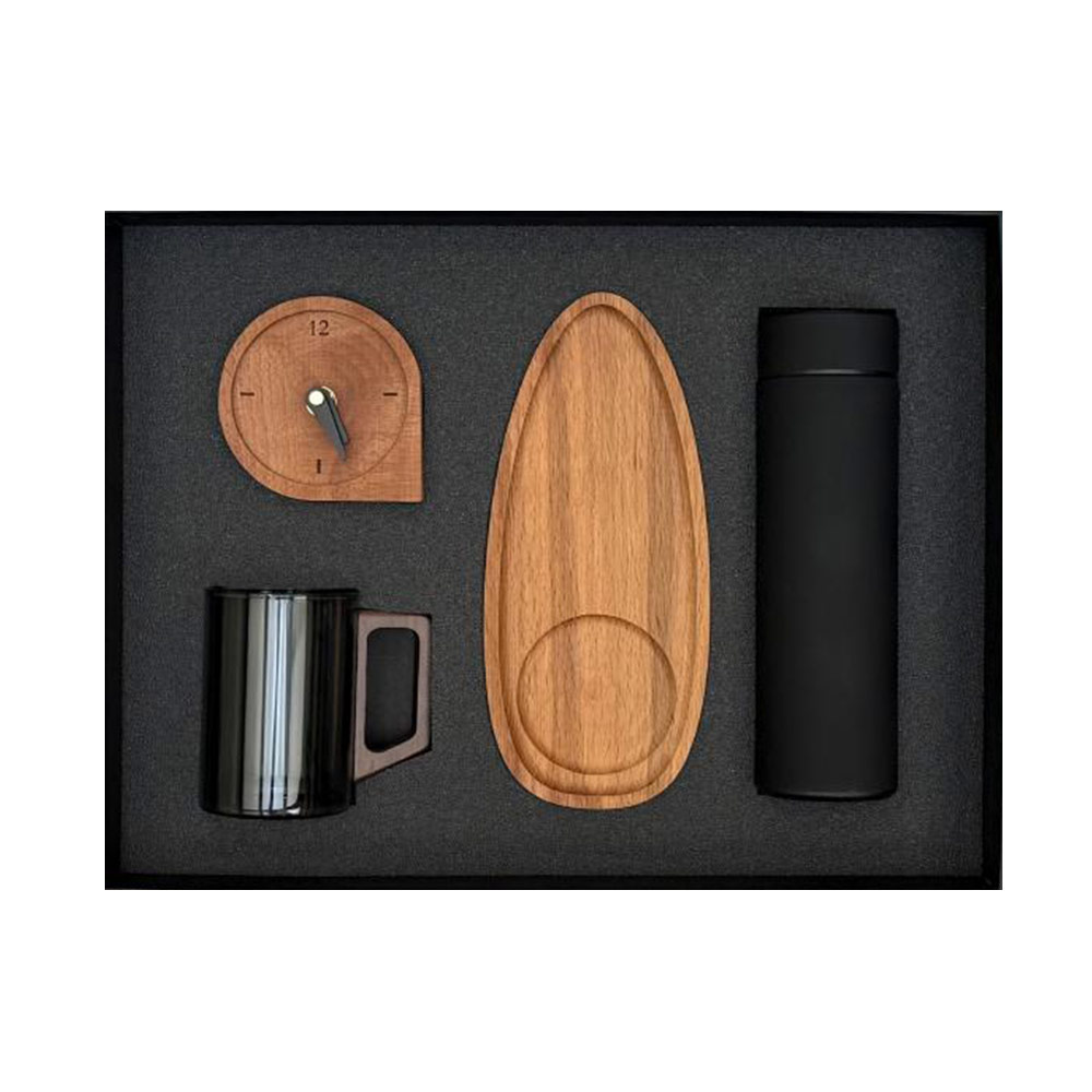 ست هدیه چوبی 1405 آداک کد 014 - حکاکی اسم و لوگو