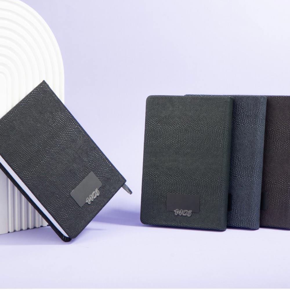 سالنامه پالتویی 1405 آپادانا کد 50 چرم خاویاری